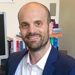 Photo of Simon Bresler